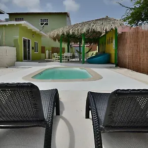  Albergue Pista Q And Aruba